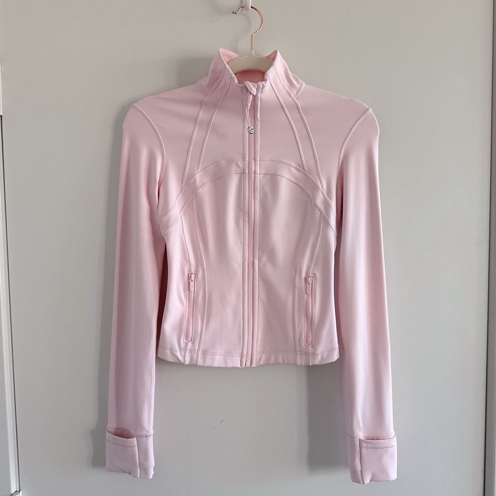 ❌ Sold Lululemon Define Cropped Jacket *Nulu Strawberry Milkshake Size 4 NWOT